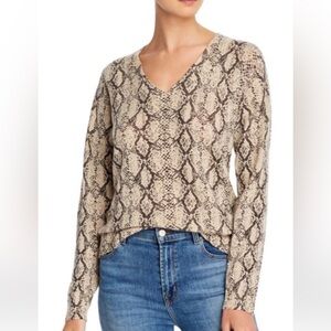 MAINBOCHER 100% Cashmere Snakeskin V-neck Sweater